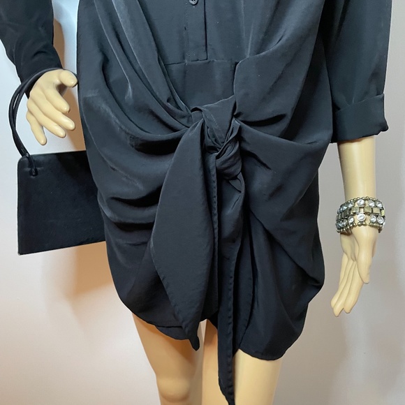Black sheen lightweight button down long sleeve dress w/ bow tie in the front! - Picture 4 of 14